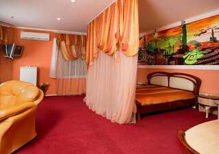 Гостиница Astromarine Отель Судак Номер-студио с кроватью размера &quot;king-size&quot;-3